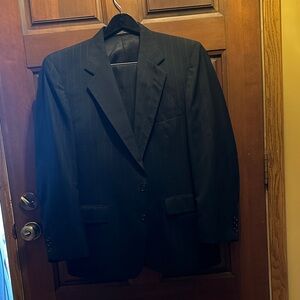 Elegant Black Pinstripe Men's Suit Jacket